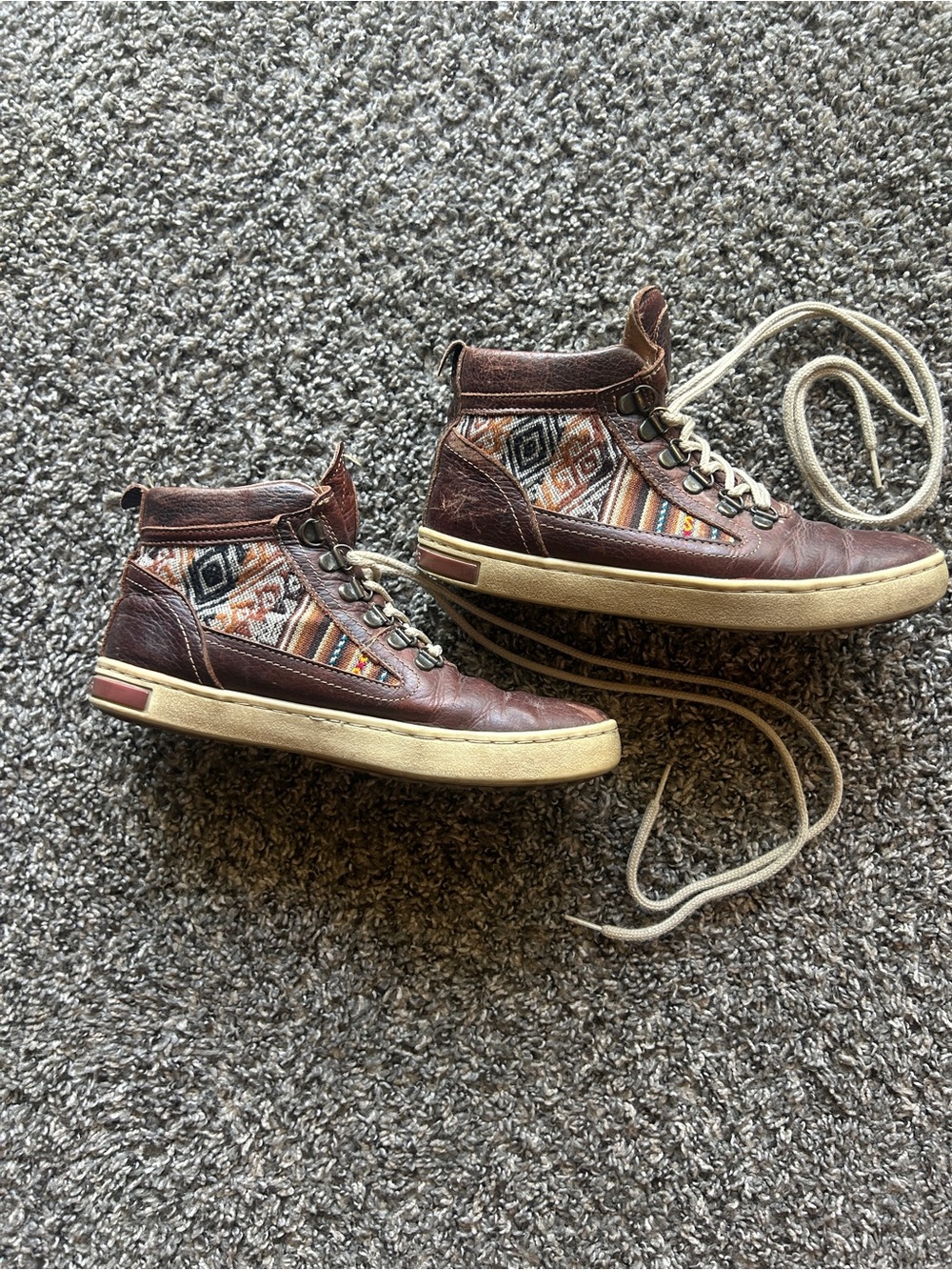 Inkkas Brown Leather High-Top Sneakers with Multicolor Woven Panels